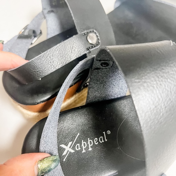 Xappeal Amelia Black Strappy Espadrille Platform Sandals Size 9 - Picture 5 of 8